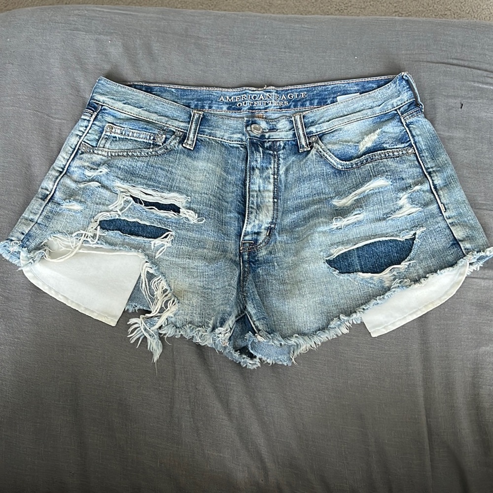 American Eagle Vintage High Rise Festival shorts